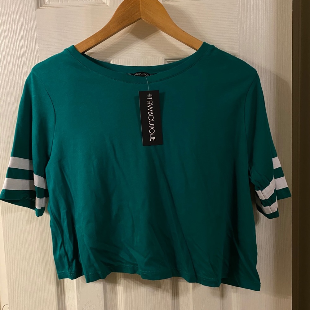 Super cute crop
